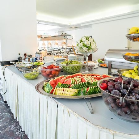 Hotel Aiglon Rimini Eksteriør billede