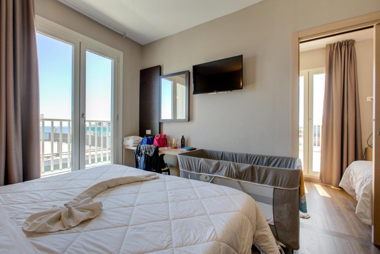 Hotel Aiglon Rimini Eksteriør billede