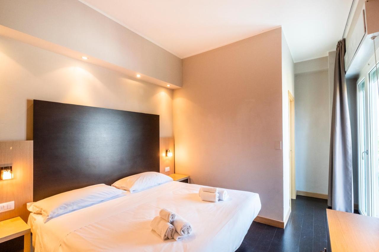 Hotel Aiglon Rimini Eksteriør billede