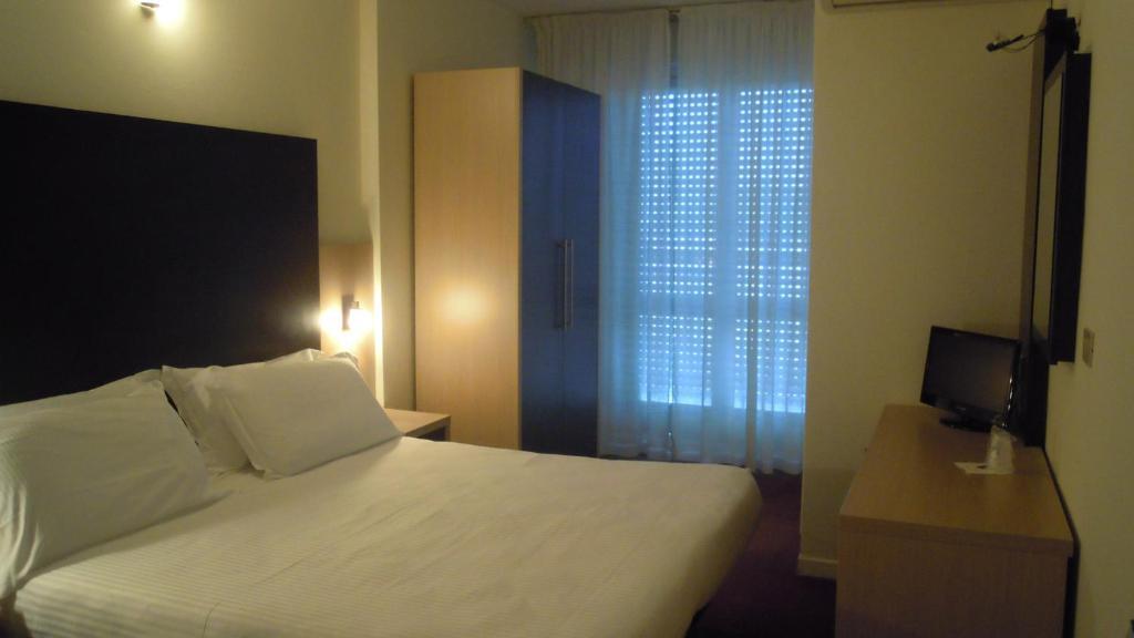 Hotel Aiglon Rimini Værelse billede